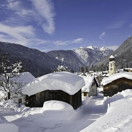 Ferienwohnung Haus Sonnenhof Wald am Arlberg Exterior foto