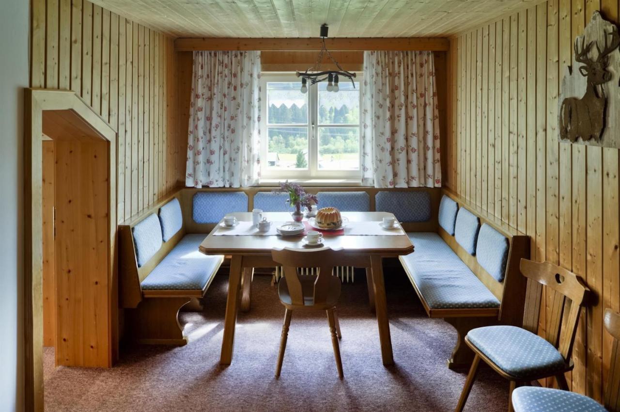 Ferienwohnung Haus Sonnenhof Wald am Arlberg Exterior foto